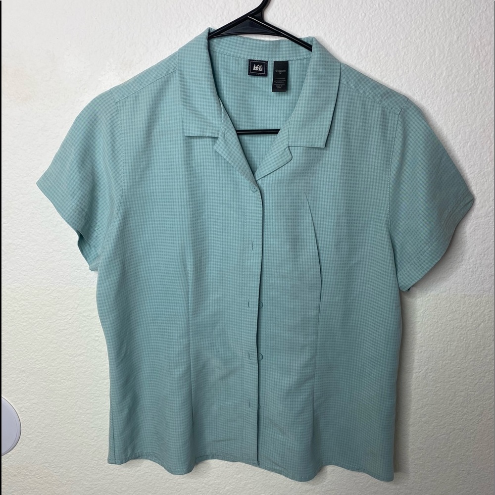 REI Button up Shirt